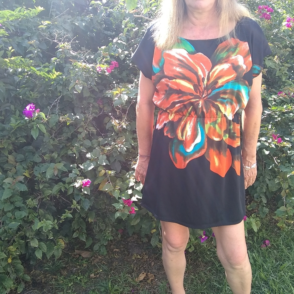 Charlotte Russe top - Picture 2 of 6